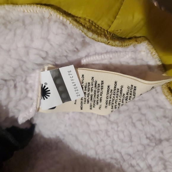 Ugg pullover - Picture 9 of 16